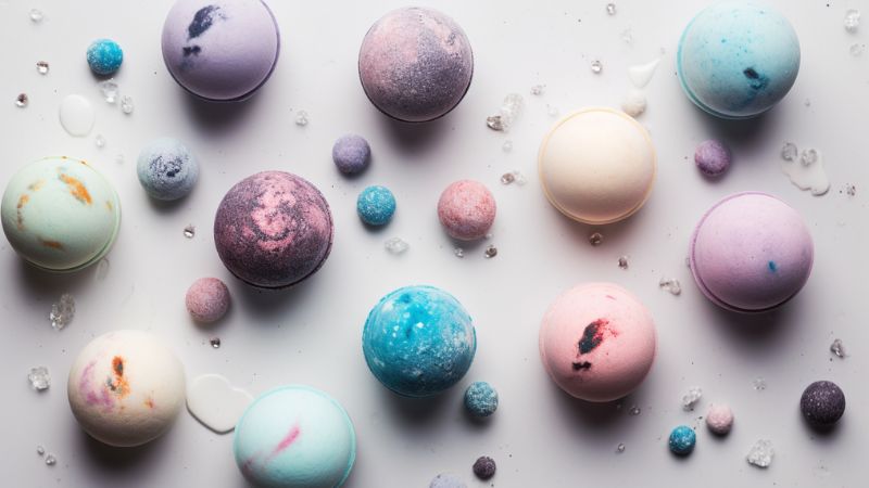 knolling galaxy bathbombs